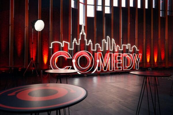Стала известна причина отмены гастролей звёзд Comedy Club в Узбекистане