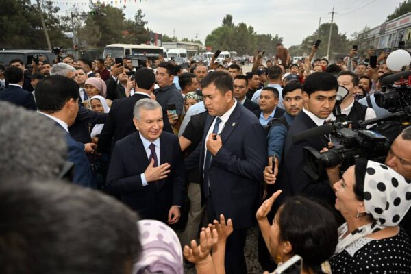 Президент Узбекистана ушёл в краткосрочный отпуск