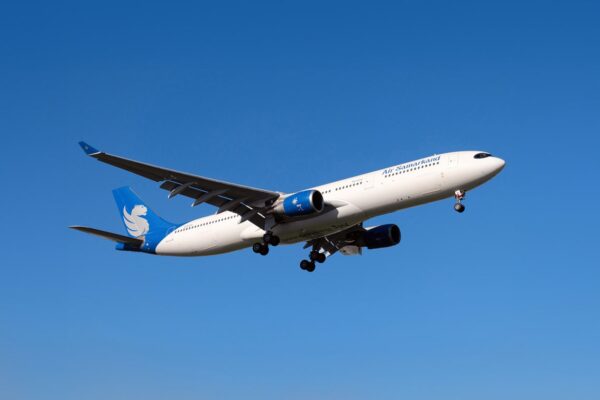 Air Samarkand «приземляется»? Компания приостанавливает два международных рейса и начинает реструктуризацию флота и маршрутной сети
