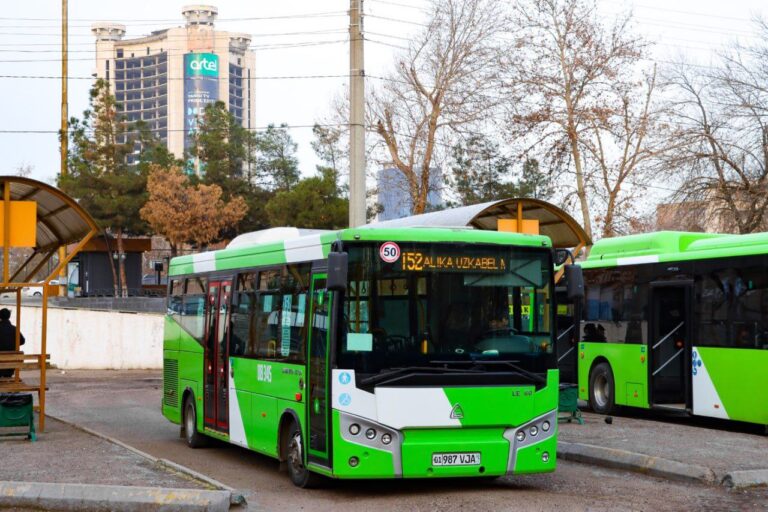 В “Тошшахартрансхизмат” пообещали навести порядок на автобусном маршруте №152
