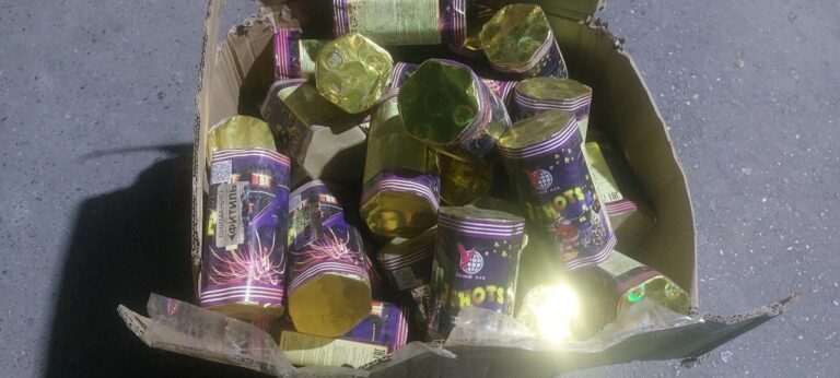 В Узбекистане в преддверии праздников изъято более 7 миллионов единиц пиротехники