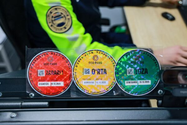 Экостикеры без паники: въезд в Ташкент пока не запрещают Экостикеры без паники: въезд в Ташкент пока не запрещают