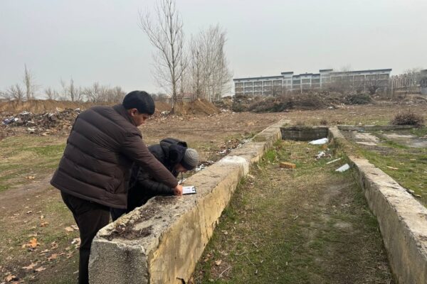 На территории больницы «ТашМИ-2» незаконно закапывали мусор: факты подтвердились