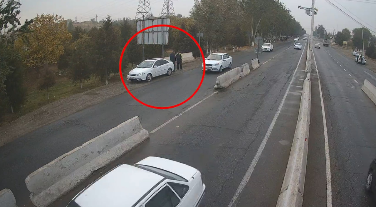 Сотрудник ДПС «разводил» водителей на деньги при помощи алкотестера