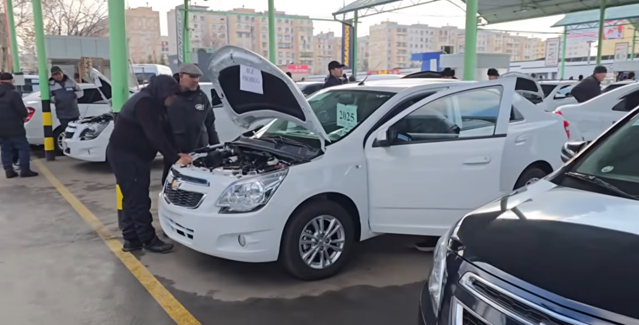 Авторынок «Сергели» ждёт апгрейд: камеры, Face ID и борьба с мошенниками. Но при чём тут таможня?