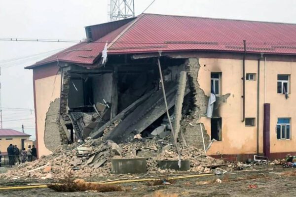 В многоквартирном доме в Бухарской области произошёл взрыв газа В многоквартирном доме в Бухарской области произошёл взрыв газа