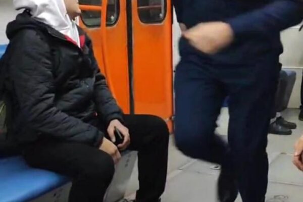 Поезд метро остановился в тоннеле: в Ташкентском метрополитене объяснили, что произошло Поезд метро остановился в тоннеле: в Ташкентском метрополитене объяснили, что произошло