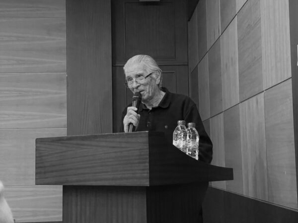 Стало известно время и место прощания с Борисом Голендером