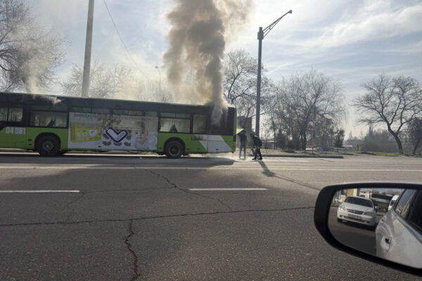 В Ташкенте сгорел очередной автобус