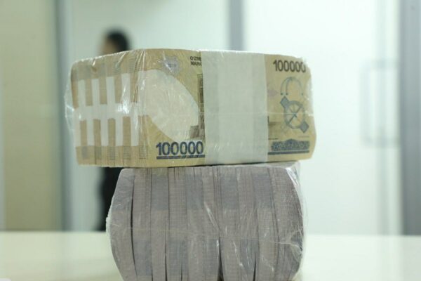 Власти выделят узбекистанцам по 1 млн сумов в честь месяца Рамазан. Правда, не всем