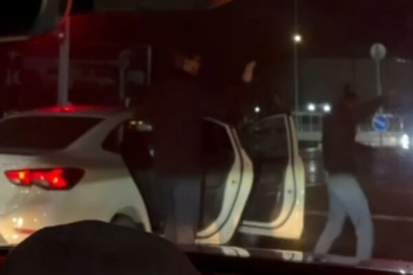 Танцы на красный: в Самарканде сняли «вторую серию» дорожного абсурда