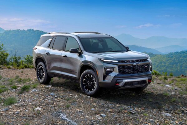 «Золотой» Traverse: UzAuto Motors начал продажи Chevrolet по цене квартиры