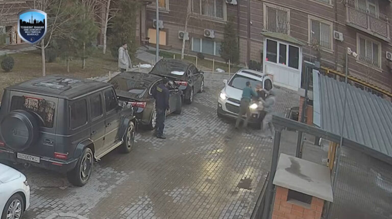 «Практически болливудский боевик»: в ГУВД рассказали подробности погони за «Каптивой» в Ташкенте