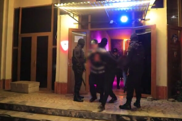 Вербовали через Instagram и удерживали силой: в Бухаре накрыли ночной клуб с секс-рабынями Вербовали через Instagram и удерживали силой: в Бухаре накрыли ночной клуб с секс-рабынями