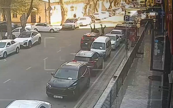 Развод, ревность и наезд: зачем водитель на Tracker сбил людей в Ташкенте