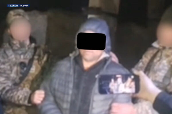 Сумки через забор: на границе с Таджикистаном наркокурьеры пытались перебросить более 60 килограммов наркотиков