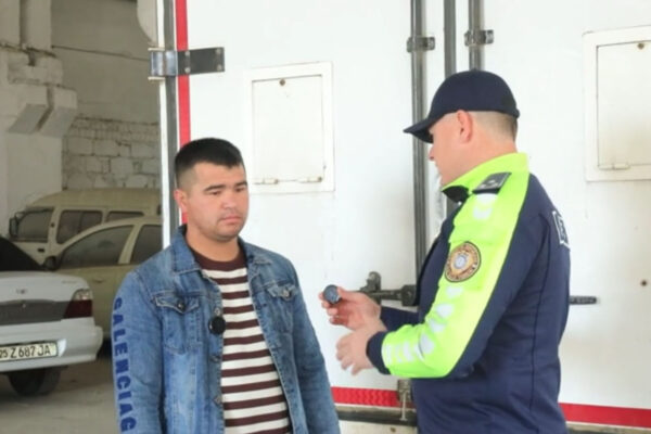 Тащил животное по земле и называл это «безвыходной ситуацией»: в Джизаке нашли водителя-живодёра