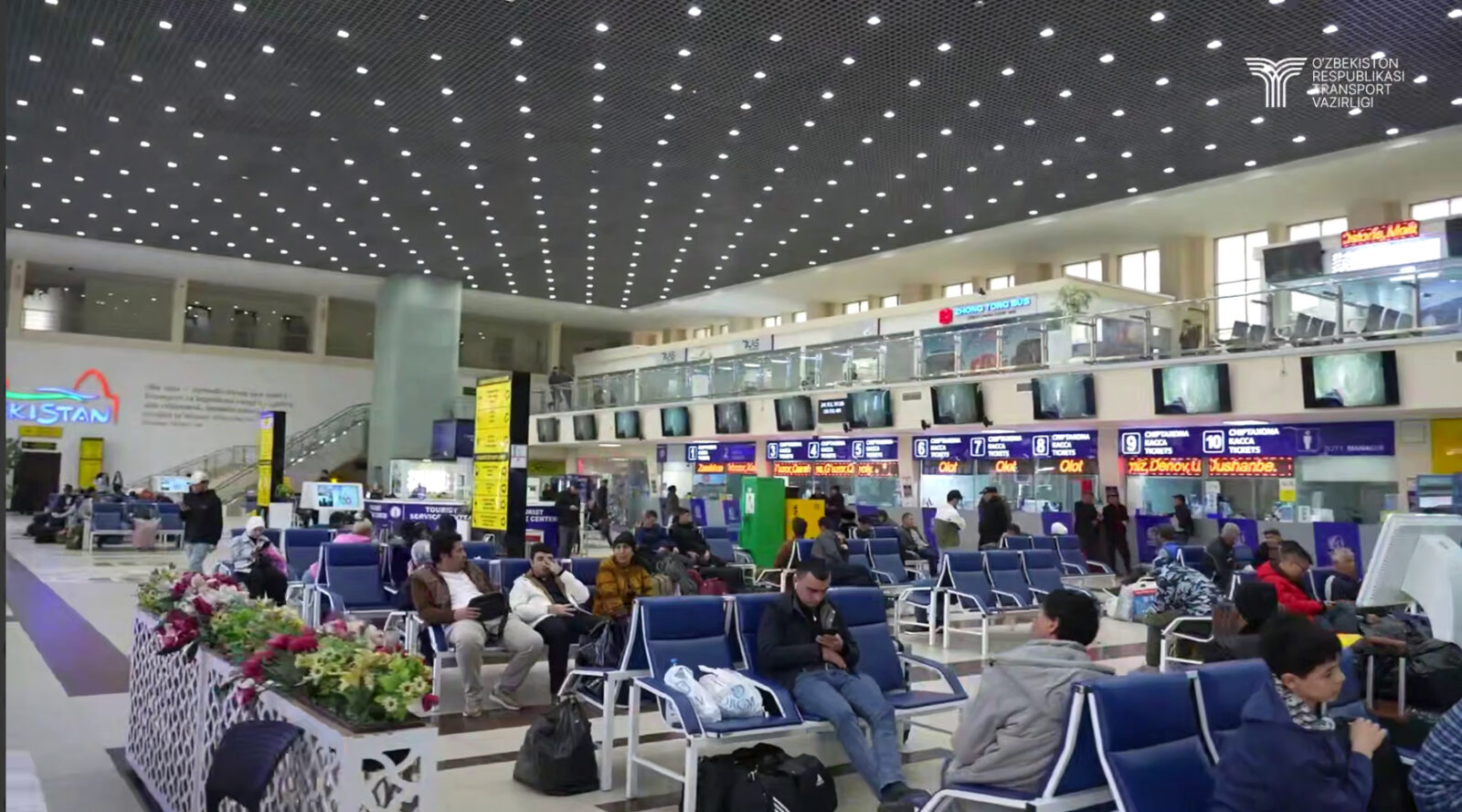 Длинные выходные – длинные пробки: власти пытаются спасти Ташкент от транспортного коллапса