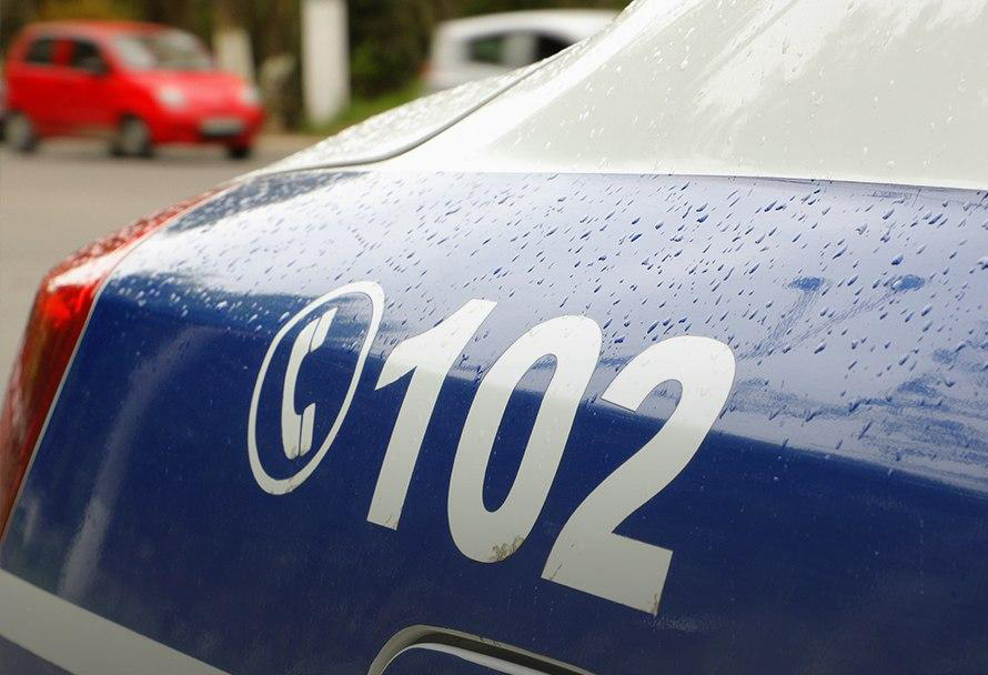 Мошенники прокачались. Теперь они делают фейковые «новости» с помощью ИИ