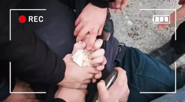 В Джизаке криминальный авторитет «пресанул» помощника хокима ради кредита