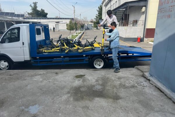 Самокаты пошли на эвакуацию: в Ташкенте решили навести порядок (или хотя бы попробовать)