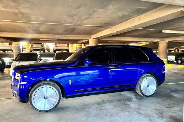 Когда не заплатил налоги, а ездишь на Rolls-Royce: в Ташкенте арестовали люксовый Cullinan