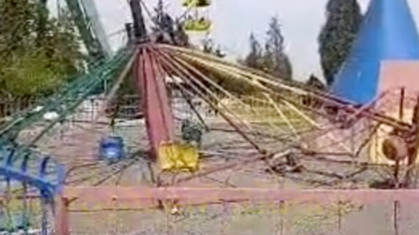 Карусели с сюрпризом: в Андижане на аттракционе сломалась конструкция, есть пострадавшие