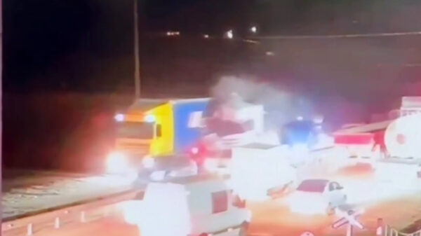 Фура-убийца под Ангреном: появилось видео страшного ДТП