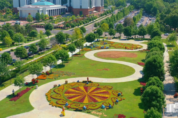 Цветы на три дня или надолго? В Ташкенте снова пройдет Flowers Fest