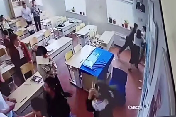 Школьный конфликт, который вышел за рамки: в Сырдарье завели уголовное дело после видео с избиением девочки