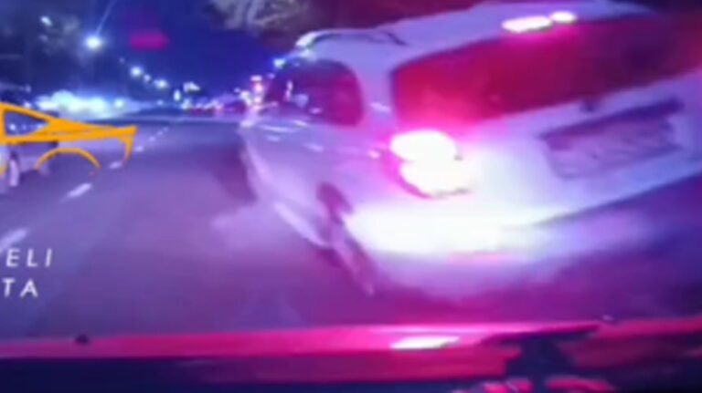 Хотел пролезть и «взлетел»: в Ташкенте агрессивное перестроение закончилось ДТП