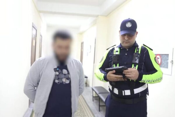 Дрифт ради больницы? В Ташкенте водитель на Mercedes снова нашёл «идеальное оправдание»