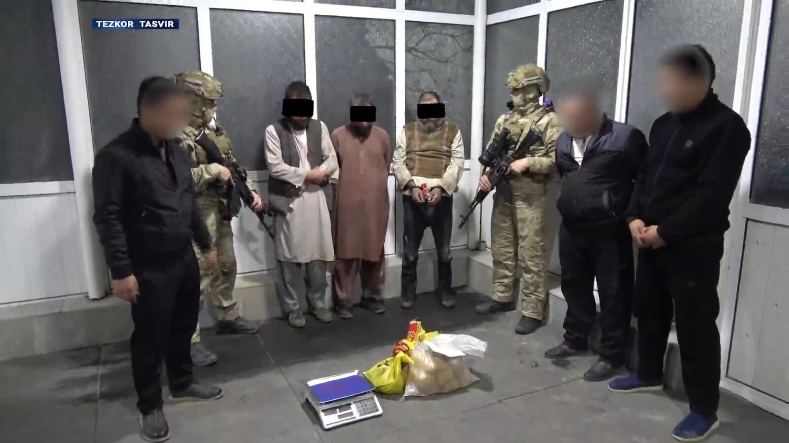 Контрабанда на «покрышках»: на границе задержали наркокурьеров с грузом из Афганистана