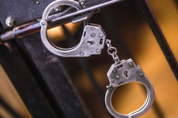 Судья за $3600: в Узбекистане снова поймали представителя закона на взятке