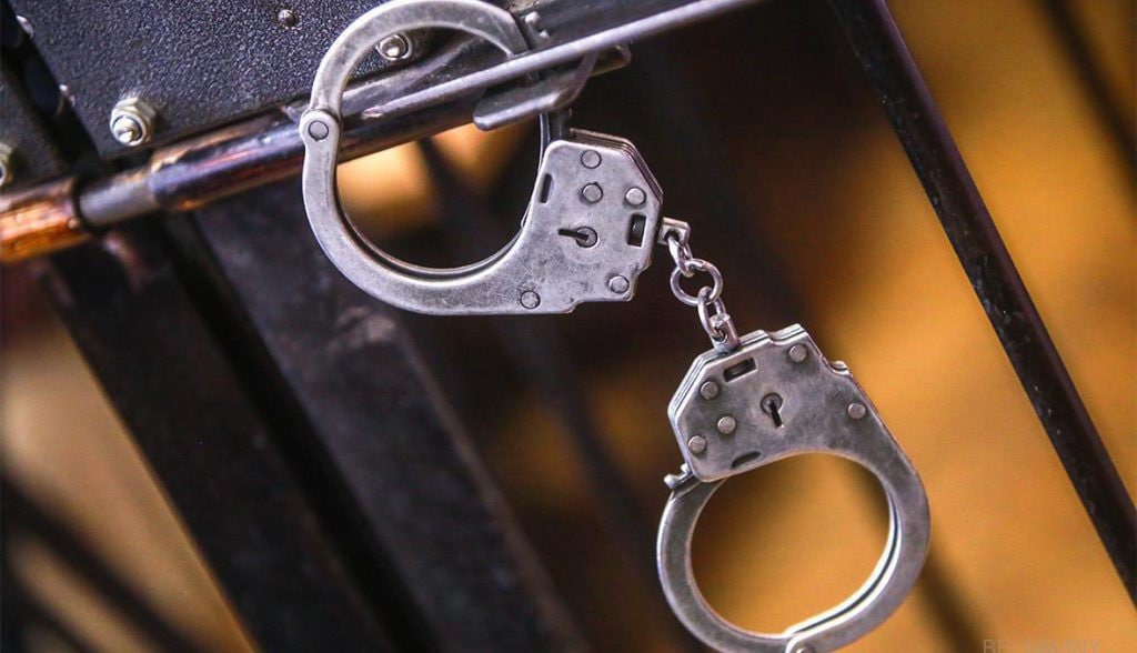 Судья за $3600: в Узбекистане снова поймали представителя закона на взятке