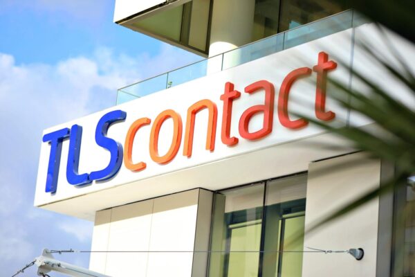 После визового скандала TLScontact меняет систему записи. Поможет ли это победить "помогаторов"?