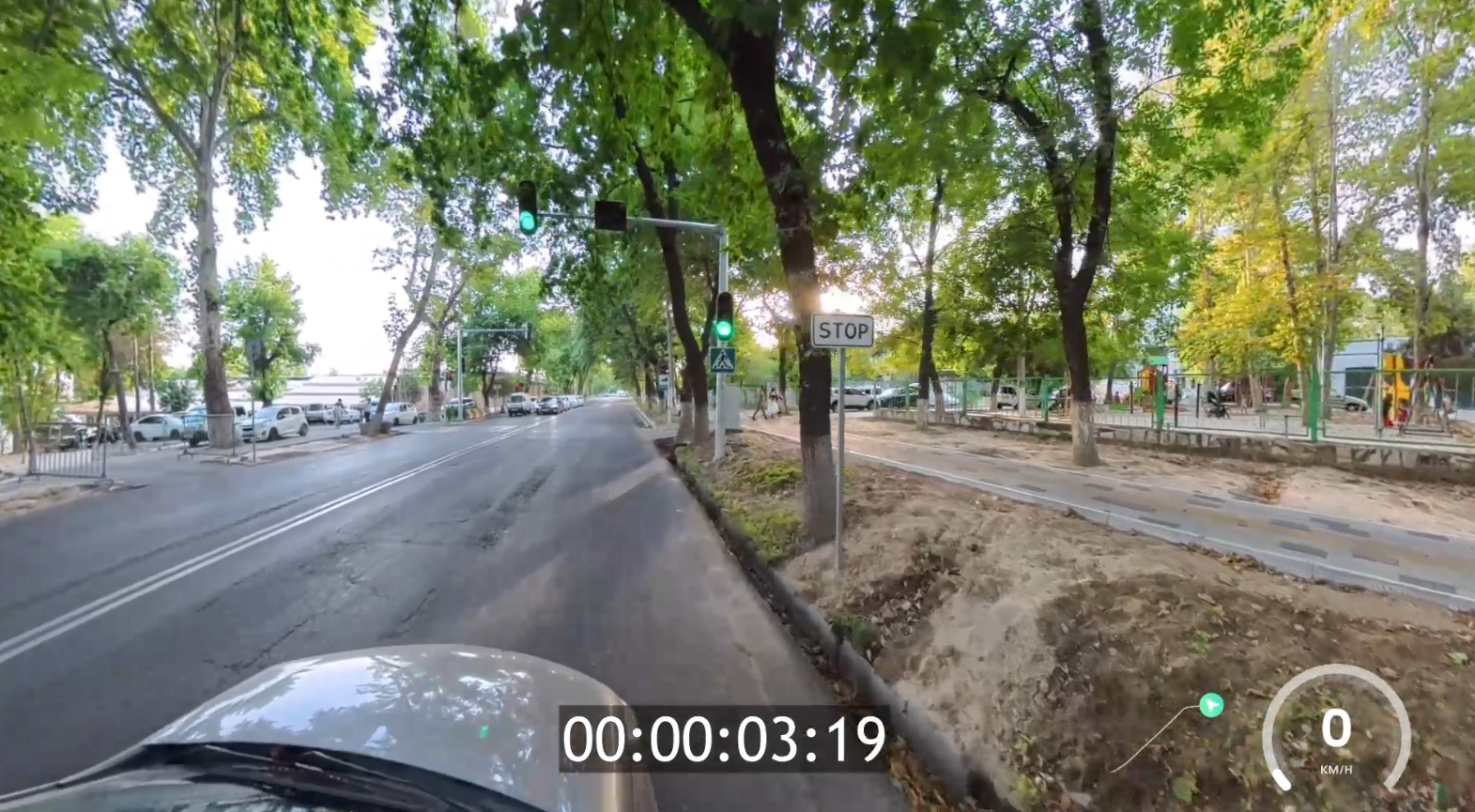 В Ташкенте заработала первая «зелёная волна». Теперь главное не лететь, а ехать как положено