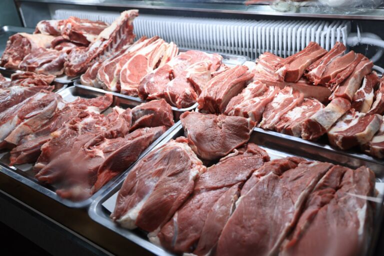 Мясо в Узбекистане продолжает дорожать. Власти продлили льготы на его авиадоставку, чтобы стабилизировать ситуацию