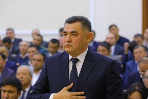 Бывший хоким Намангана получил 11 лет тюрьмы за коррупцию Бывший хоким Намангана получил 11 лет тюрьмы за коррупцию