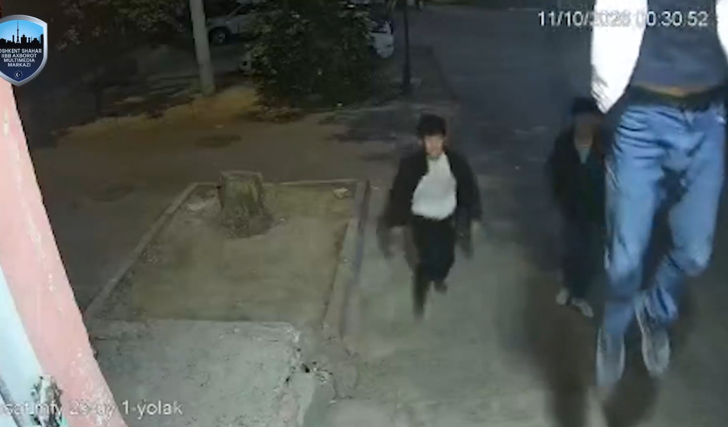 Из ресторана в подъезд, из подъезда – под арест: в Ташкенте трое парней разбили камеру и удивились, что их всё равно нашли